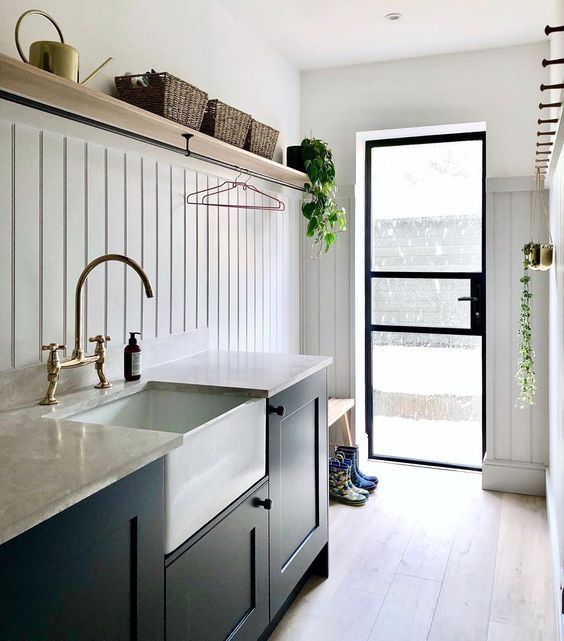 LAUNDRY VJ PANELS ON YOUR WALLS AND YOUR SPLASHBACK (1)